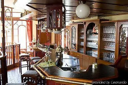 Hotel Deutsche Eiche 3*